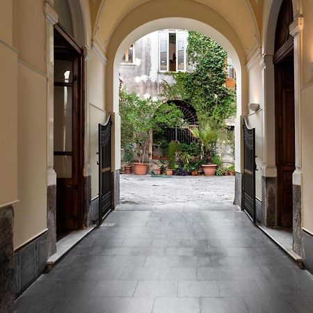 Catania City Center Historical Building Home Экстерьер фото